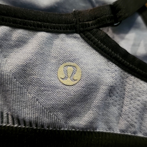 ⭐️Lululemon hold your Om bra heathered blue - Picture 3 of 4